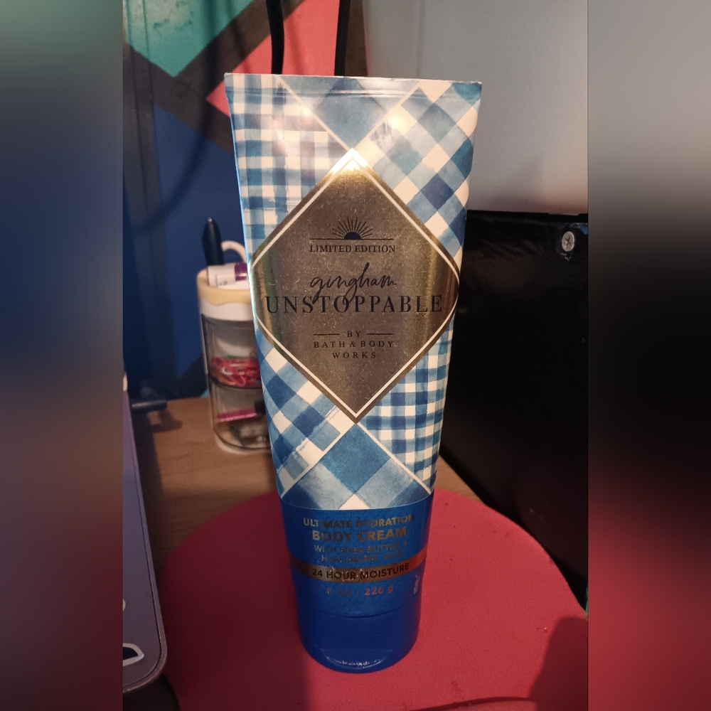 Bath & Body Works Gingham Unstoppable